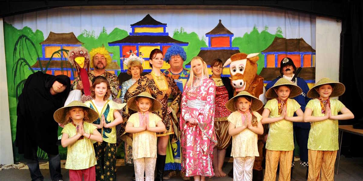 2012 Aladdin Cast